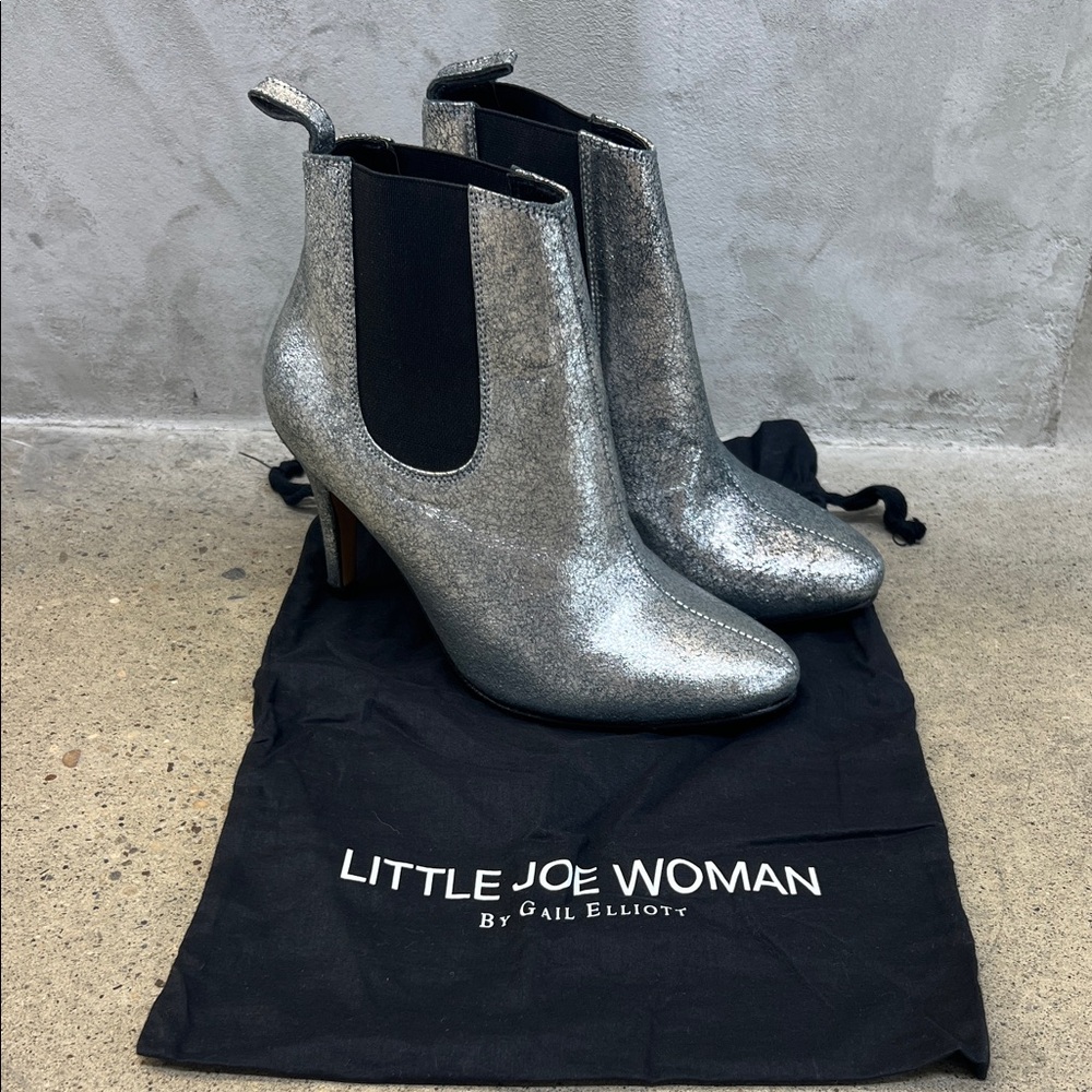 Little Joe Crackled  Silver Ankle Booties